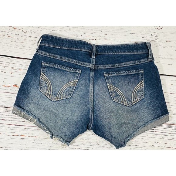 Hollister Jean Shorts Sz 5 / 27 Low Rise Midi Blue Distressed Booty 3” Inseam - Picture 2 of 9